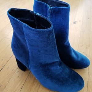 Blue/Teal Velvet Round Toe Ankle Boot